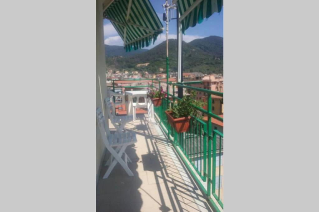 Splendido Appartamento Vista Mare เลวานโต ภายนอก รูปภาพ